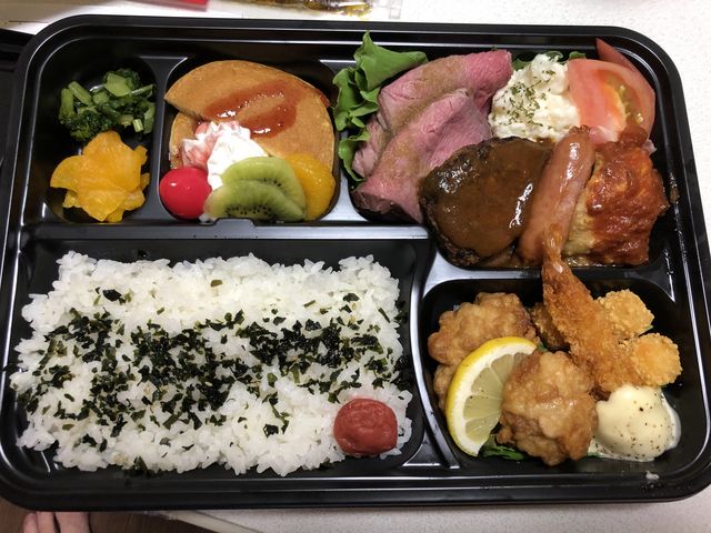 すごいボリューム!ローストビーフは厚切りでした!_プラザホテル下関