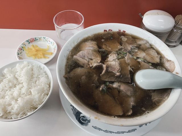 特製ラーンチとライス小 \1,110也_陽龍