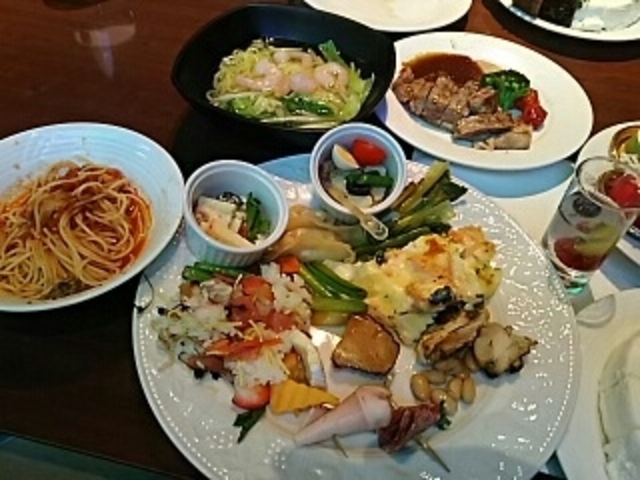 栄養バランスの良いバラエティ料理_コートヤードマリオット銀座東武ホテル