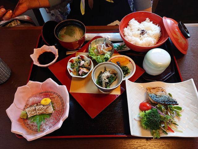お昼の御膳_御食事処 松の江