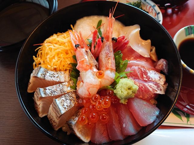 海鮮丼_御食事処 松の江