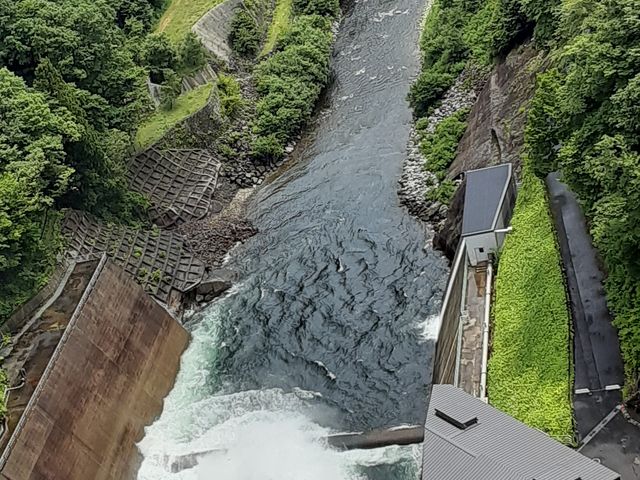 湯西川ダム