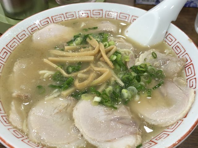 チャーシュー麺_三平