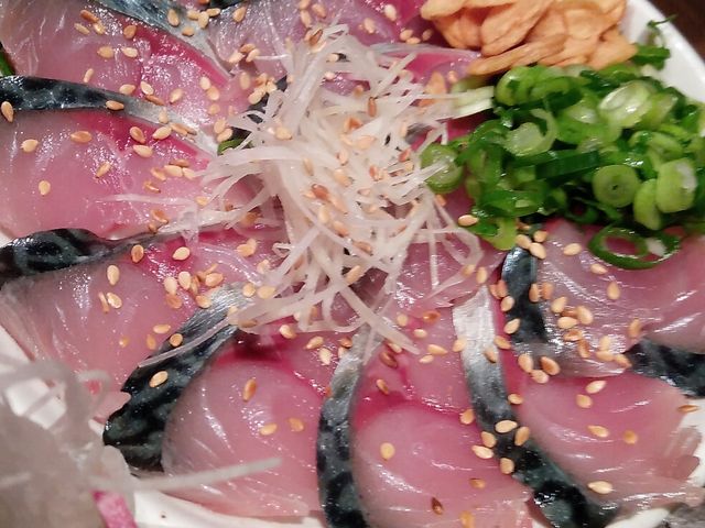 〆サバ刺_かぶ菜
