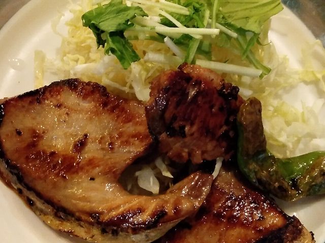 かつおのづけ焼_磐石そば店
