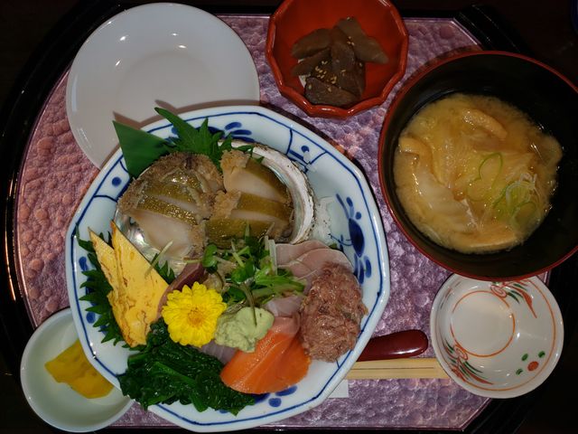 キラキラ丼_志のや