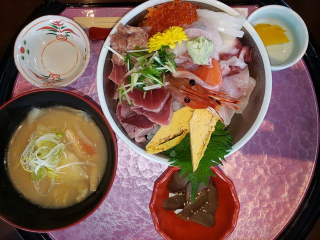 海鮮丼_志のや
