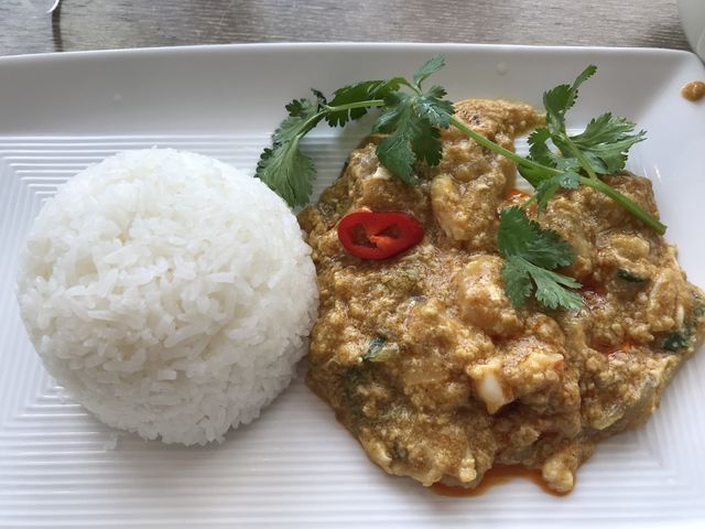 メイン料理。海鮮の卵炒めとかいう料理だったけれど、海鮮は感じられなかった(涙)_JIM THOMPSONS Table Thailand 〜銀座 マロニエゲート〜