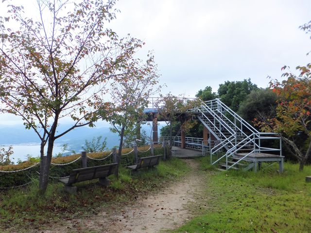 弁天山頂上にある展望台_成相山頂展望台 弁天山展望台