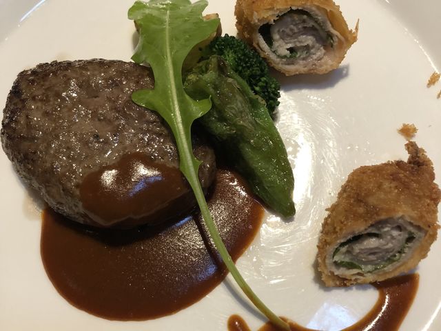 ハンバーグ美味しかったです_倉敷ロイヤルアートホテル