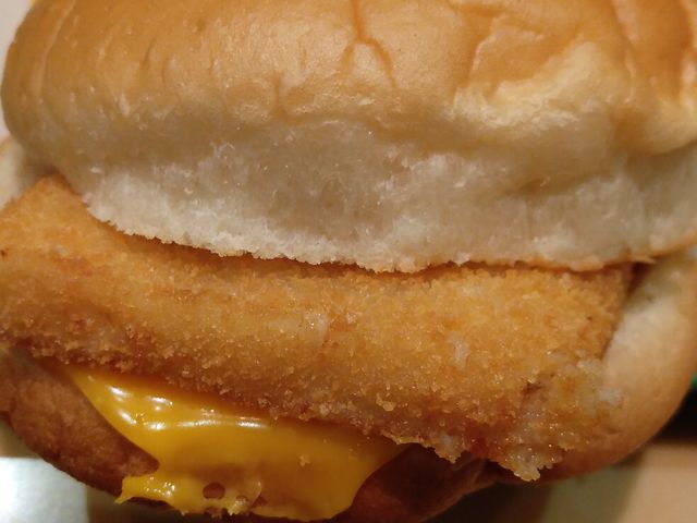 フィレオフィッシュ_マクドナルド仙台中央通り店(McDonald’s)