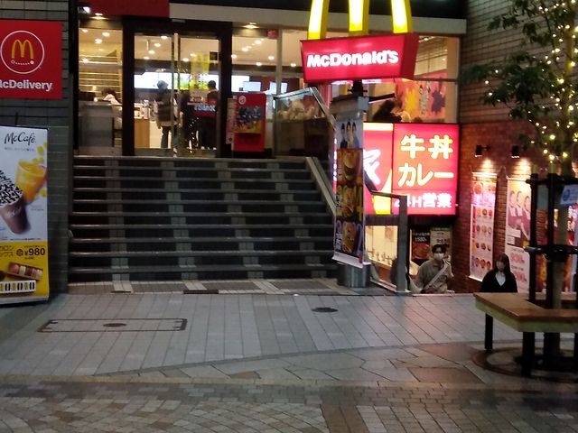クリスロードのお店_マクドナルド仙台中央通り店(McDonald’s)