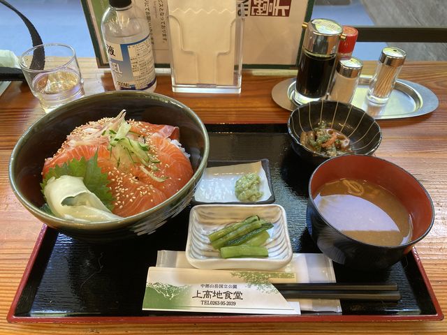 ボリュームもたっぷりです!_上高地食堂