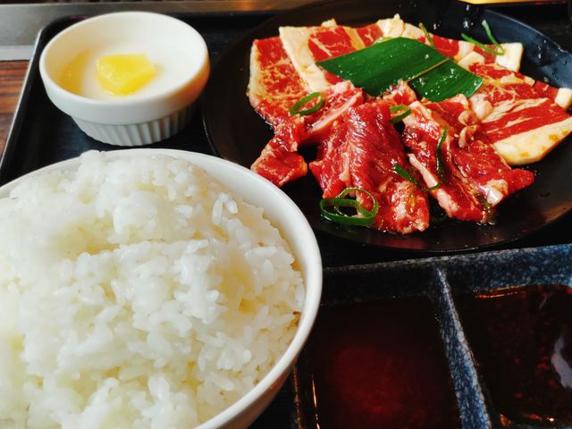 ハイコスパ、焼肉ランチセット_焼肉レストラン 安楽亭 足立青井店