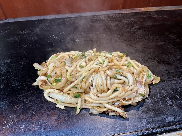 づぼら亭