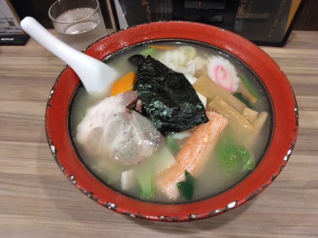 塩味スープが抜群です、「五目そば」。_開楽 本店