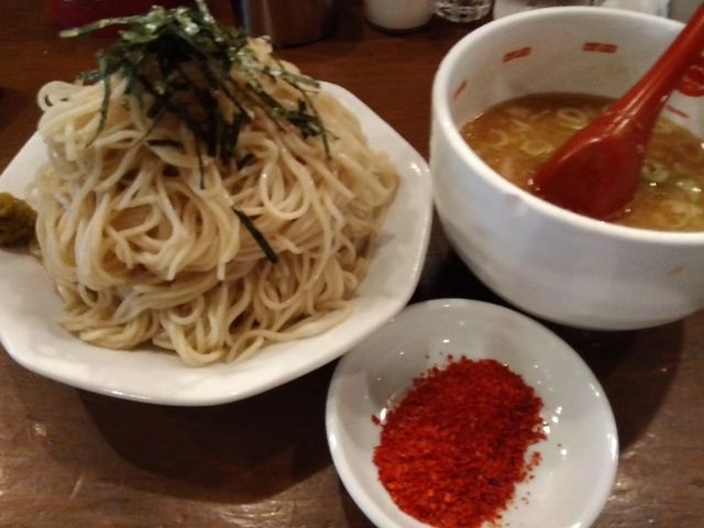 つけ麺大盛り+山盛り唐辛子(サービス)_唐そば 渋谷2丁目店