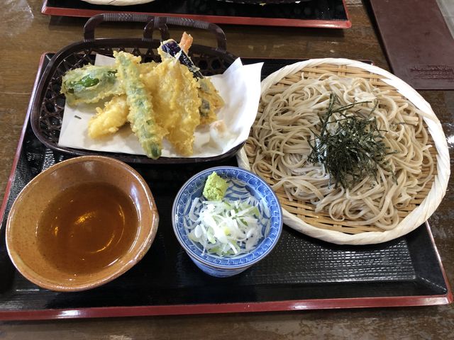 山菜の天ぷらがないのは残念ですが、量も価格も満足のいくレベルでした_伝ベエ