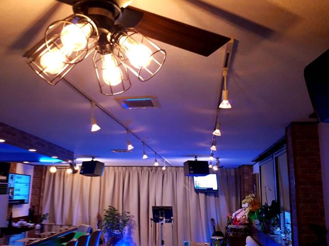 入り口から見た全体の感じです♪_coffee&studio ROOM コーヒーアンドスタジオ ルーム