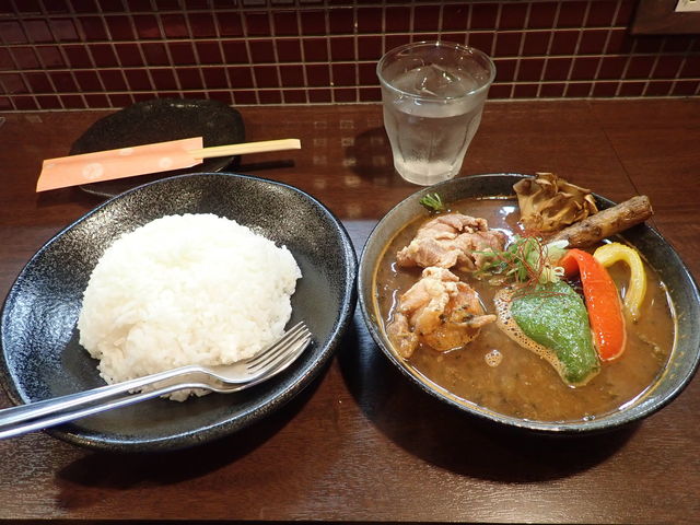 呑食里