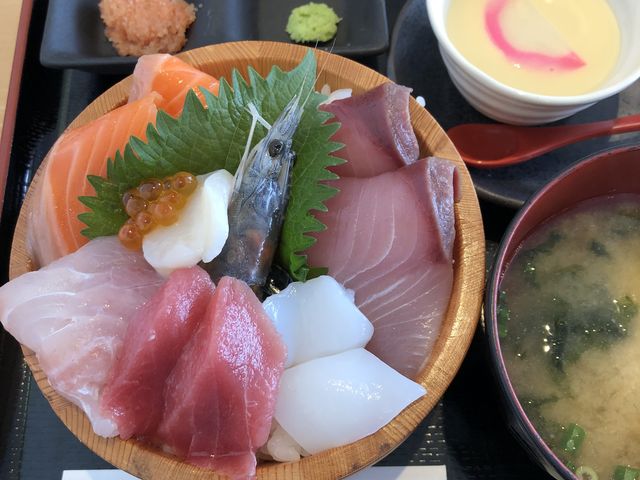 糸島食堂 5月某日の海鮮丼_糸島食堂 本店