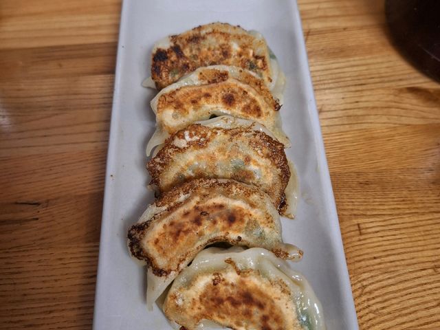 餃子も美味しい!_ますもと食堂