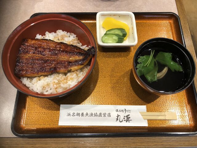 平日限定のランチ
\2,200-はお値打ちだと思います。_浜名湖うなぎ 丸浜