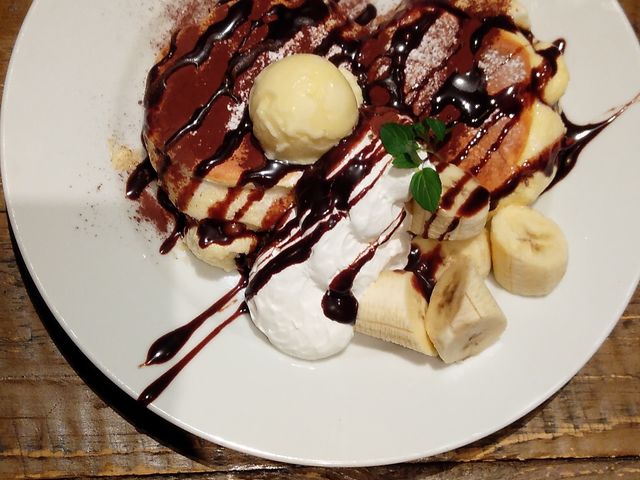 チョコバナナパンケーキ・1,280円_イタリアン Bolo ボーロ 静岡駅店