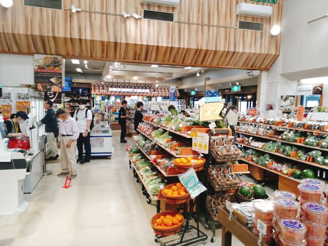 お土産コーナー_道の駅さかい