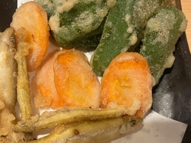 海鮮天ぷらだそうです!hot pepper グルメから予約の写真と全然違うから注意_陸奥の里 渋谷店