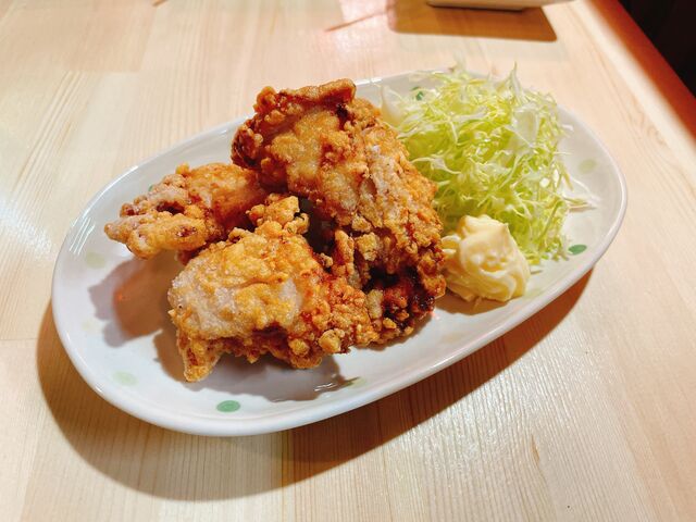 唐揚げも良く味が染みてて美味しかった〜_やきとりさんきゅう富雄店