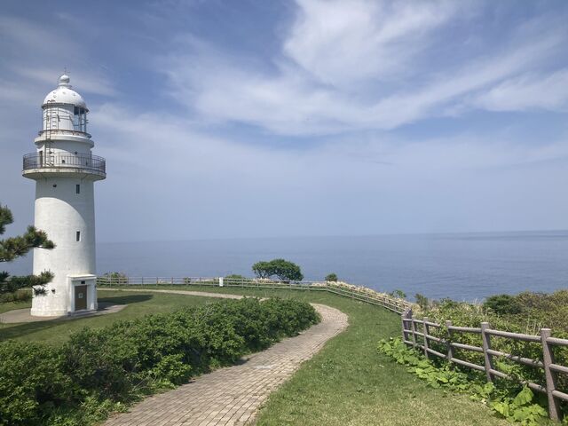 目の前に広がる穏やかな海に癒されました(^ν^)_恵山岬