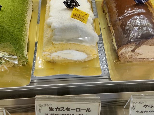 生カスターロール 1580円
(父の日プレート付)_クラシック・ノン・1982