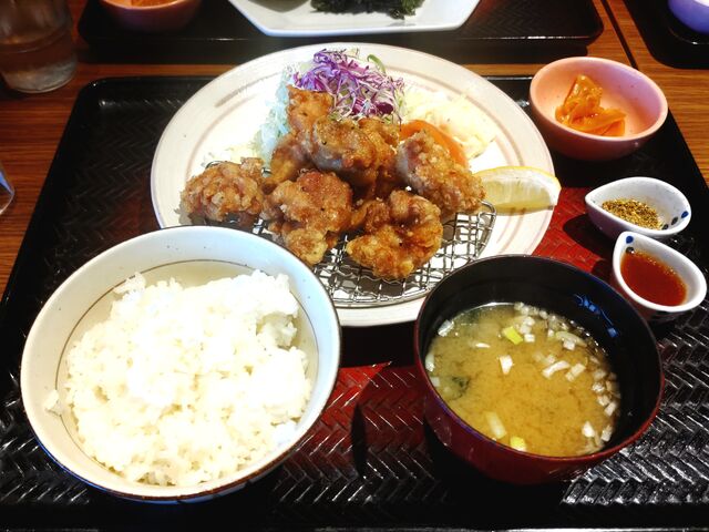 みんな大好き鶏の唐揚げ定食_大戸屋ごはん処 浦和店