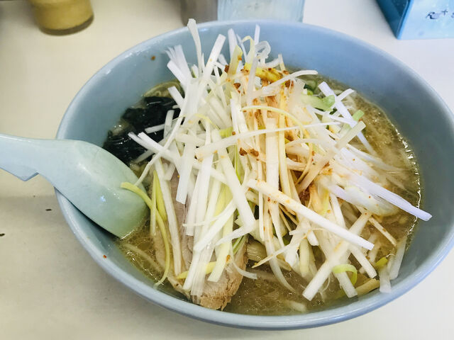 ネギたっぷりの絶品ラーメンです_大鵬