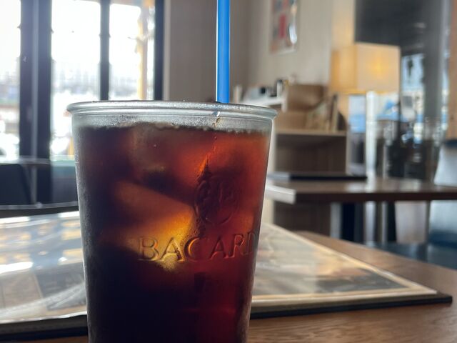 スタークコーヒーのみではなく、店内全てがお洒落で素敵な空間です!_STARK COFFEE(スタークコーヒー) 三郷インター店