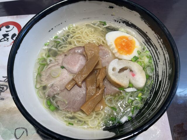 塩ラーメン_麺厨房あじさいJR函館駅店