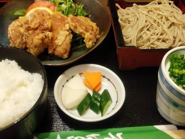 鶏唐揚げそばセット_岩久本店 葵タワー店