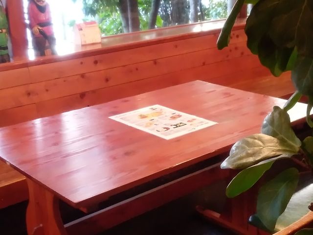 店内_森のなかま東新田店