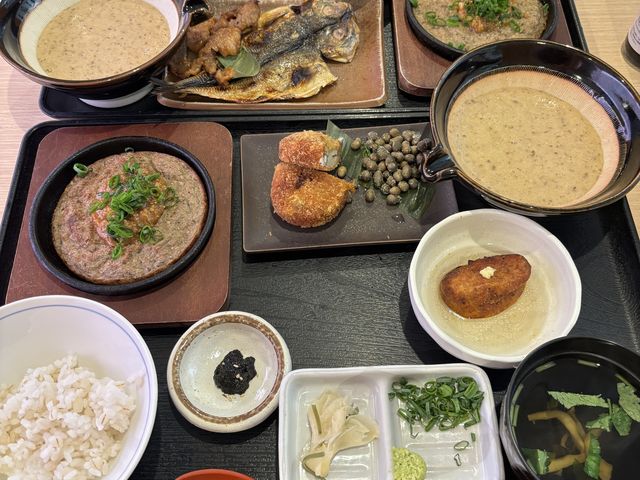 至高の昼ご飯と山薬とろろ膳_自然薯の森・山薬・〜やまぐすり〜