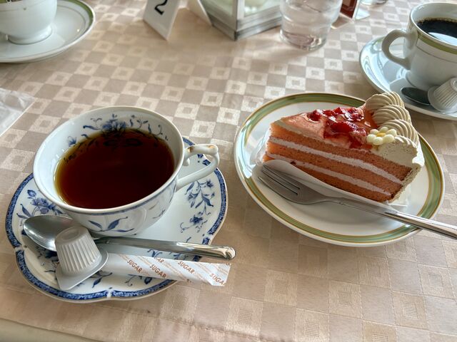 ケーキセット_帝国ホテル売店