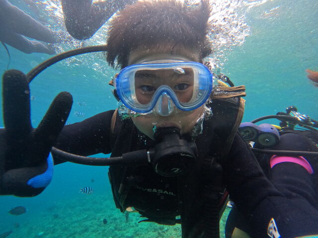 緊張もほぐれて初ダイビング大成功!_ONE MILE