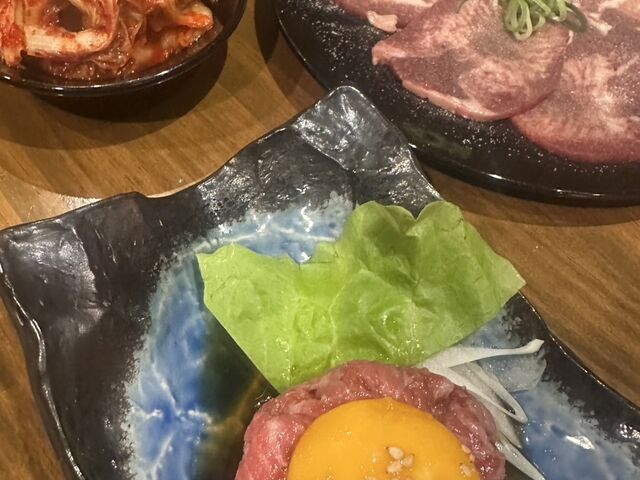 ユッケ_焼肉 虎のゆうや