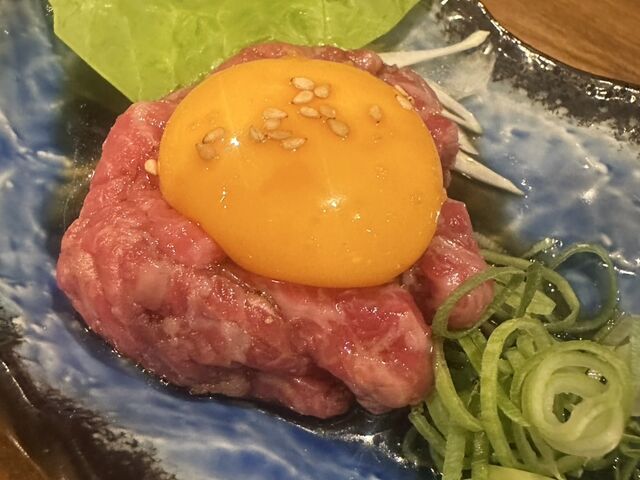 ユッケ_焼肉 虎のゆうや