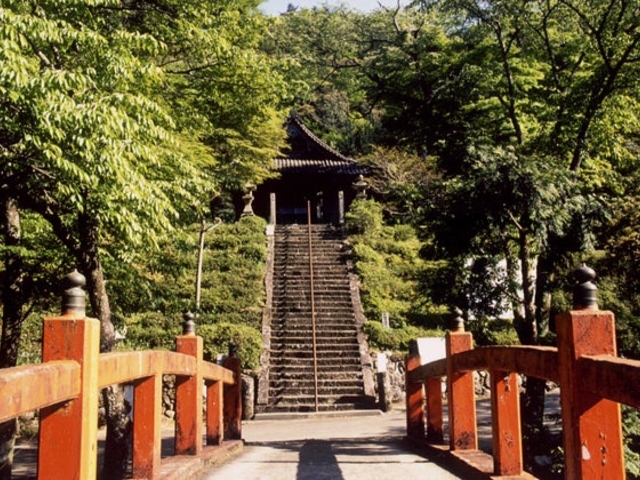 飯福田寺(伊勢山上)の写真1