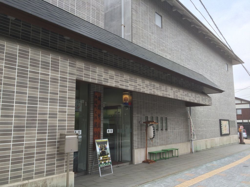 城端曳山会館