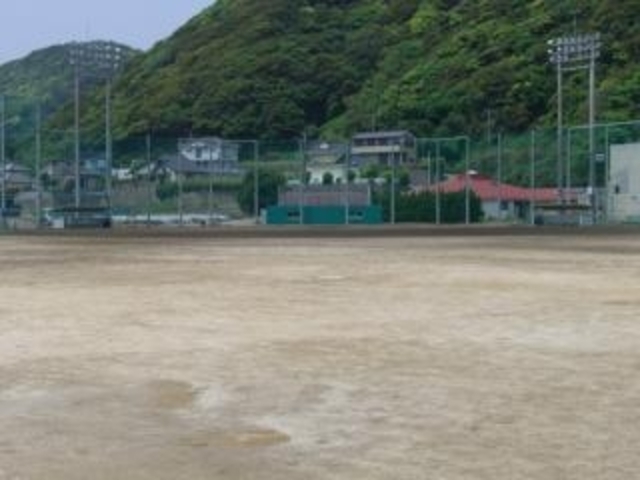 南房総市富山多目的運動場の写真1