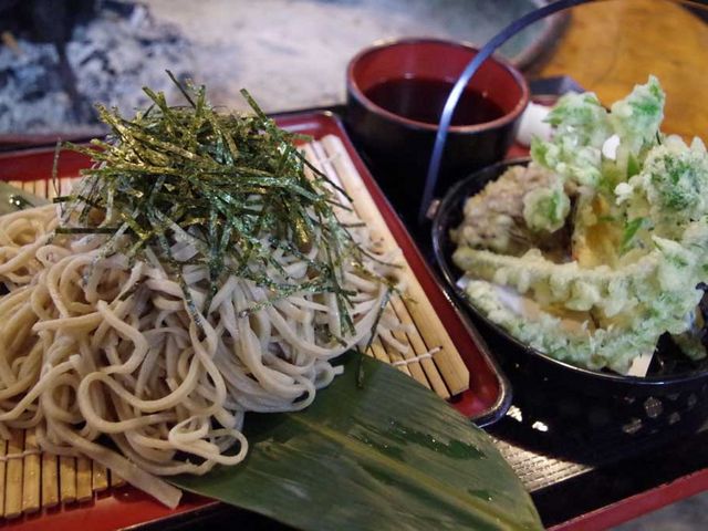ナラ入沢渓流釣りキャンプ場
