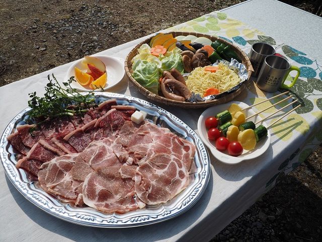 ナラ入沢渓流釣りキャンプ場