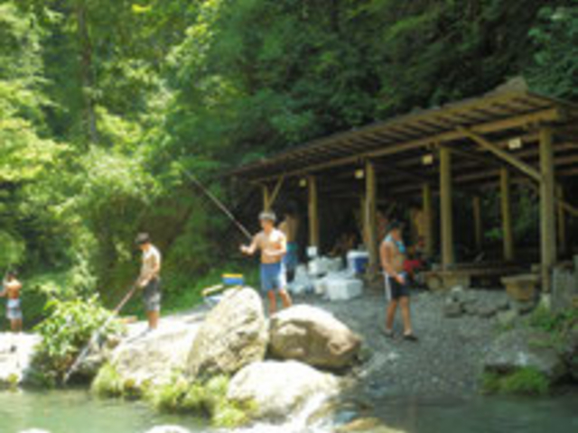 有間渓谷観光釣場